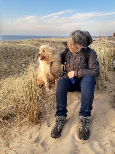 B7D496F8-9F5D-4EA6-9270-32C55BD74ACF